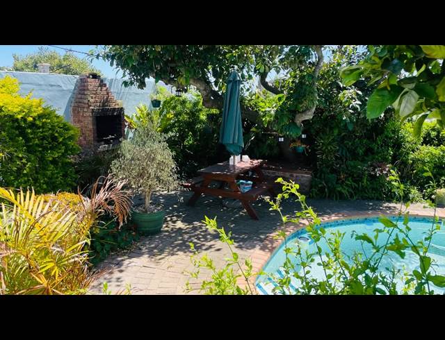 5 bed property to rent in GQEBERHA CENTRAL